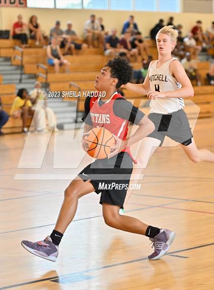 Thumbnail 2 in Tampa Bay Tech vs Mitchell  (The Hoop Vibe - Preseason League) photogallery.
