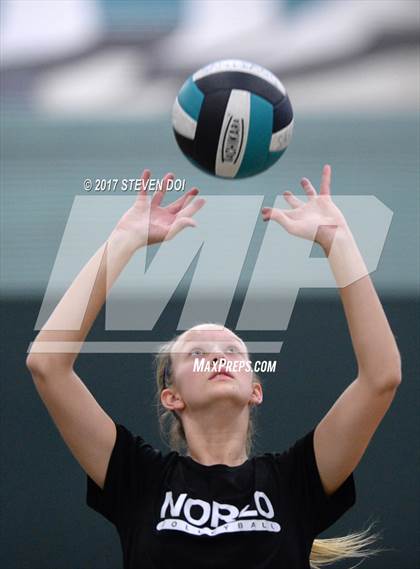 Thumbnail 2 in Norco @ Santiago photogallery.