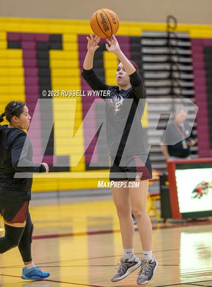 Thumbnail 1 in Desert Mountain @ Chaparral photogallery.