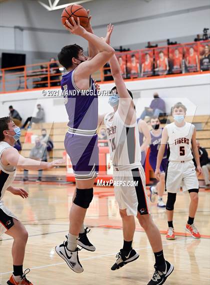 Thumbnail 2 in Delavan @ Illini Bluffs photogallery.