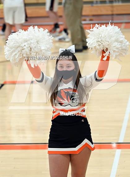 Thumbnail 1 in Delavan @ Illini Bluffs photogallery.