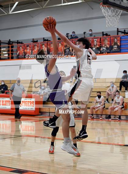 Thumbnail 2 in Delavan @ Illini Bluffs photogallery.