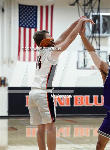 Thumbnail 3 in Delavan @ Illini Bluffs photogallery.