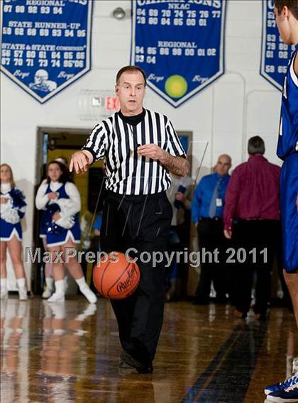 Thumbnail 3 in Covington Catholic @ Highlands photogallery.