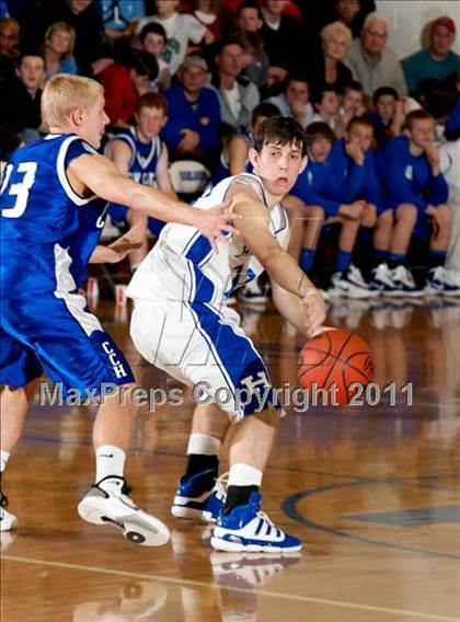 Thumbnail 2 in Covington Catholic @ Highlands photogallery.