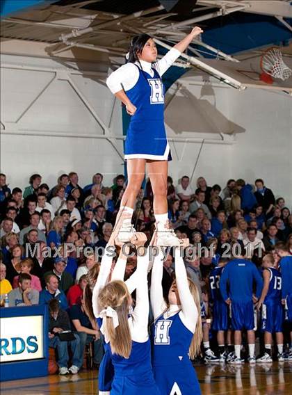 Thumbnail 2 in Covington Catholic @ Highlands photogallery.