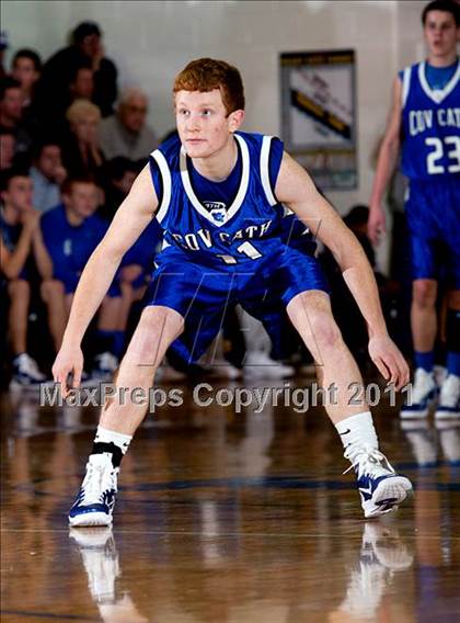 Thumbnail 2 in Covington Catholic @ Highlands photogallery.