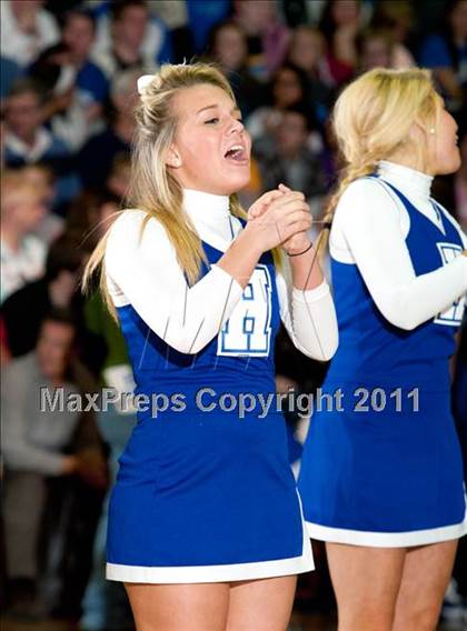 Thumbnail 1 in Covington Catholic @ Highlands photogallery.