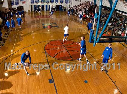 Thumbnail 3 in Covington Catholic @ Highlands photogallery.