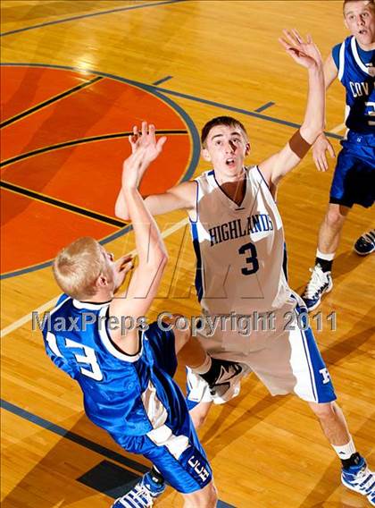 Thumbnail 1 in Covington Catholic @ Highlands photogallery.