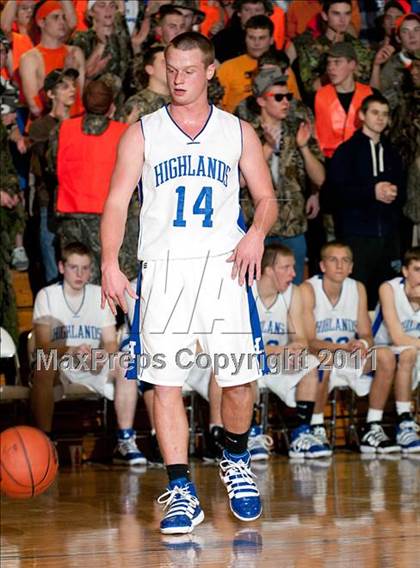 Thumbnail 1 in Covington Catholic @ Highlands photogallery.