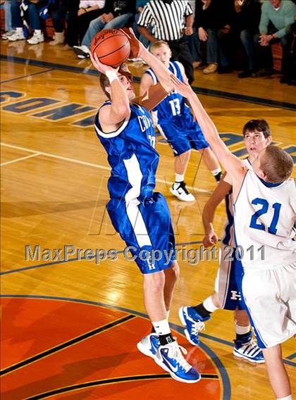 Thumbnail 3 in Covington Catholic @ Highlands photogallery.