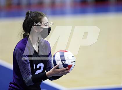 Thumbnail 1 in Denver Christian vs. Sedgwick County (CHSAA 2A Final 4) photogallery.