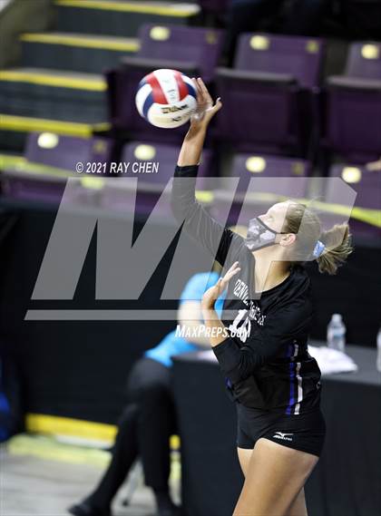 Thumbnail 1 in Denver Christian vs. Sedgwick County (CHSAA 2A Final 4) photogallery.