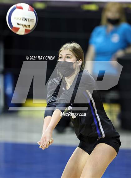 Thumbnail 3 in Denver Christian vs. Sedgwick County (CHSAA 2A Final 4) photogallery.