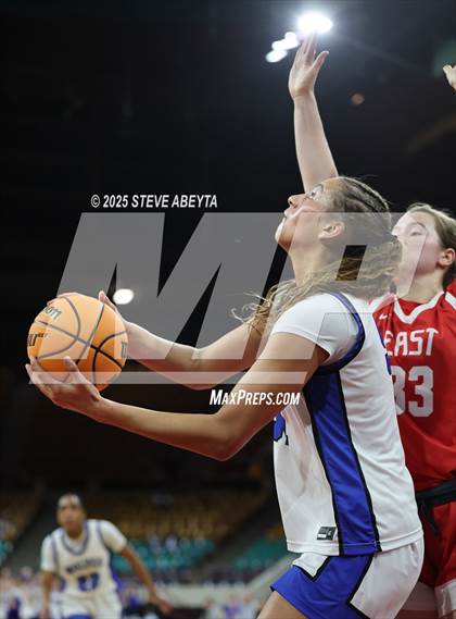 Thumbnail 2 in Denver East @ Grandview (CHSAA 6A Great 8) photogallery.