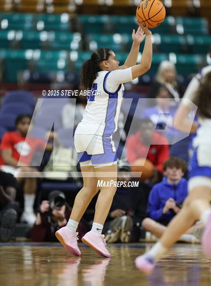 Thumbnail 1 in Denver East @ Grandview (CHSAA 6A Great 8) photogallery.