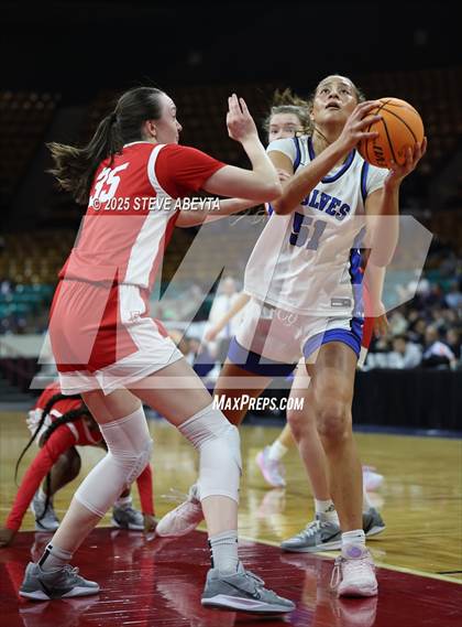 Thumbnail 2 in Denver East @ Grandview (CHSAA 6A Great 8) photogallery.