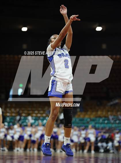 Thumbnail 1 in Denver East @ Grandview (CHSAA 6A Great 8) photogallery.