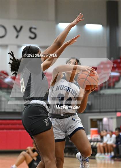 Thumbnail 1 in Chapin vs. The Colony (Coppell Tip Off Classic) photogallery.