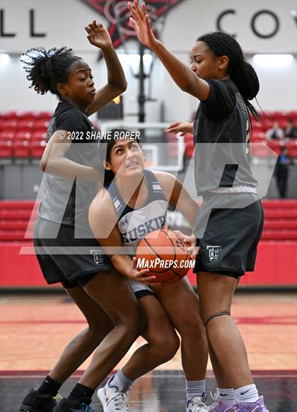 Thumbnail 2 in Chapin vs. The Colony (Coppell Tip Off Classic) photogallery.