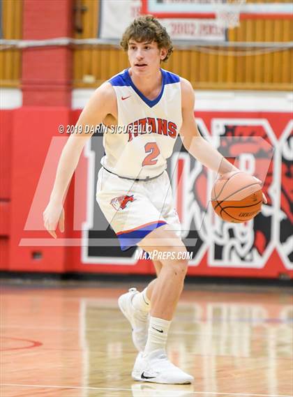 Thumbnail 1 in Buckeye vs. Arcadia (PUHSD Coyote Classic) photogallery.