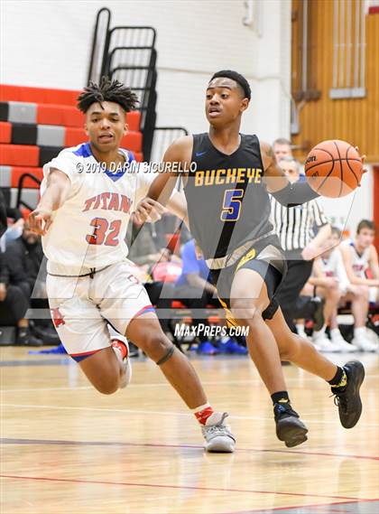 Thumbnail 2 in Buckeye vs. Arcadia (PUHSD Coyote Classic) photogallery.