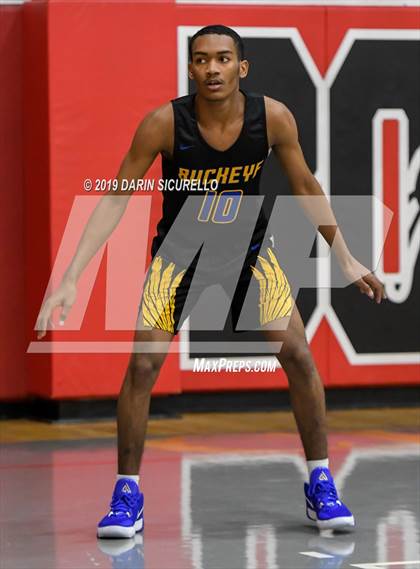 Thumbnail 2 in Buckeye vs. Arcadia (PUHSD Coyote Classic) photogallery.