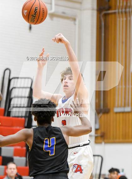 Thumbnail 3 in Buckeye vs. Arcadia (PUHSD Coyote Classic) photogallery.