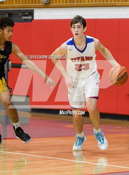 Thumbnail 1 in Buckeye vs. Arcadia (PUHSD Coyote Classic) photogallery.