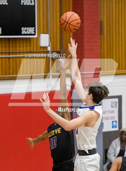 Thumbnail 3 in Buckeye vs. Arcadia (PUHSD Coyote Classic) photogallery.