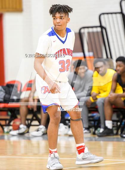 Thumbnail 2 in Buckeye vs. Arcadia (PUHSD Coyote Classic) photogallery.