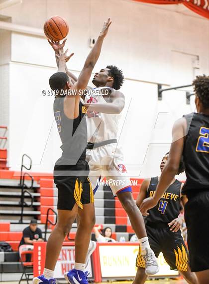 Thumbnail 2 in Buckeye vs. Arcadia (PUHSD Coyote Classic) photogallery.
