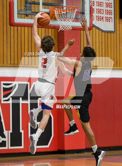 Thumbnail 3 in Buckeye vs. Arcadia (PUHSD Coyote Classic) photogallery.
