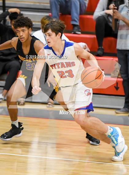 Thumbnail 3 in Buckeye vs. Arcadia (PUHSD Coyote Classic) photogallery.
