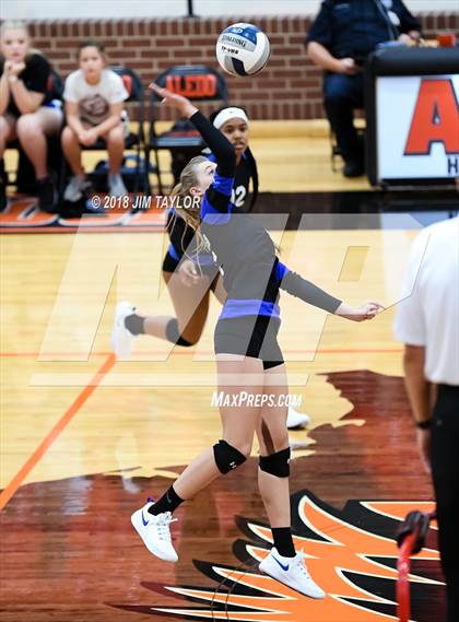 Thumbnail 1 in Weatherford @ Aledo photogallery.