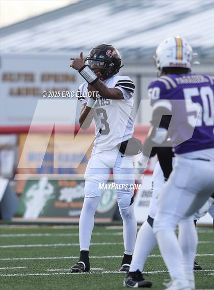 Thumbnail 2 in Clairton vs Bishop Guilfoyle (PIAA 1A Final) photogallery.