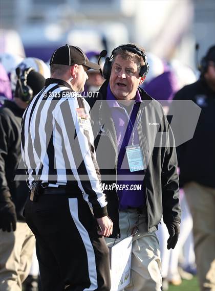 Thumbnail 1 in Clairton vs Bishop Guilfoyle (PIAA 1A Final) photogallery.