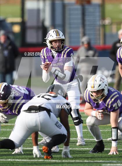 Thumbnail 2 in Clairton vs Bishop Guilfoyle (PIAA 1A Final) photogallery.