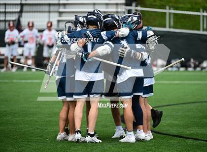 Thumbnail 3 in Staples vs. Ridgefield (CIAC Class LL Semifinal) photogallery.