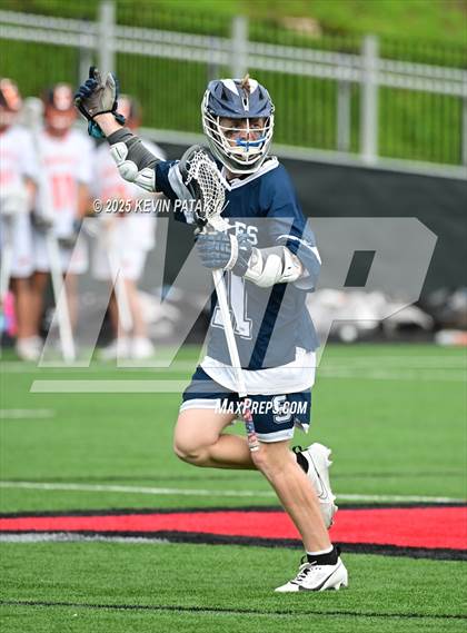 Thumbnail 3 in Staples vs. Ridgefield (CIAC Class LL Semifinal) photogallery.