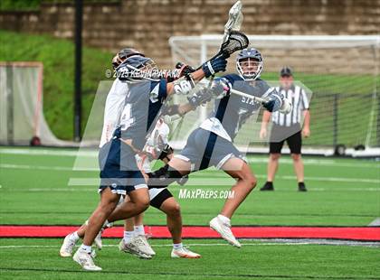 Thumbnail 2 in Staples vs. Ridgefield (CIAC Class LL Semifinal) photogallery.