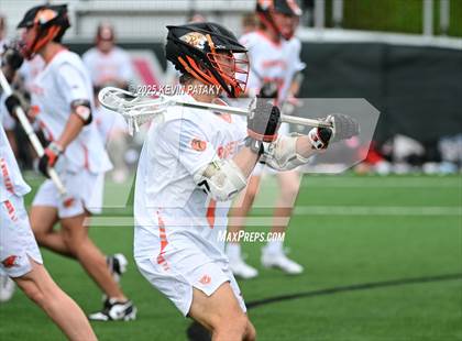 Thumbnail 2 in Staples vs. Ridgefield (CIAC Class LL Semifinal) photogallery.