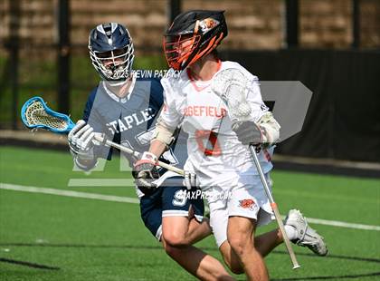 Thumbnail 2 in Staples vs. Ridgefield (CIAC Class LL Semifinal) photogallery.