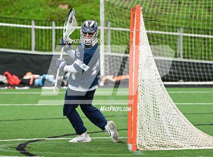 Thumbnail 2 in Staples vs. Ridgefield (CIAC Class LL Semifinal) photogallery.