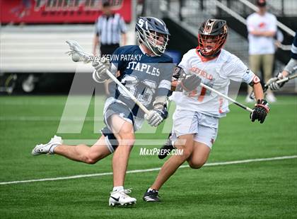 Thumbnail 3 in Staples vs. Ridgefield (CIAC Class LL Semifinal) photogallery.