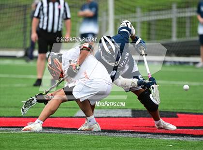 Thumbnail 3 in Staples vs. Ridgefield (CIAC Class LL Semifinal) photogallery.