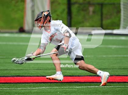 Thumbnail 3 in Staples vs. Ridgefield (CIAC Class LL Semifinal) photogallery.