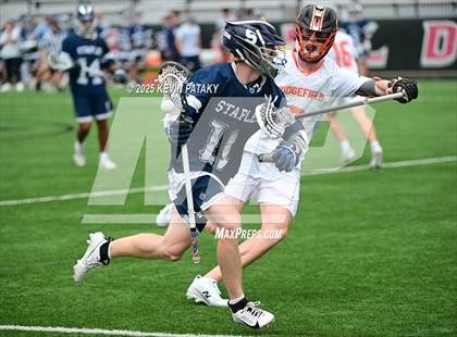 Thumbnail 2 in Staples vs. Ridgefield (CIAC Class LL Semifinal) photogallery.