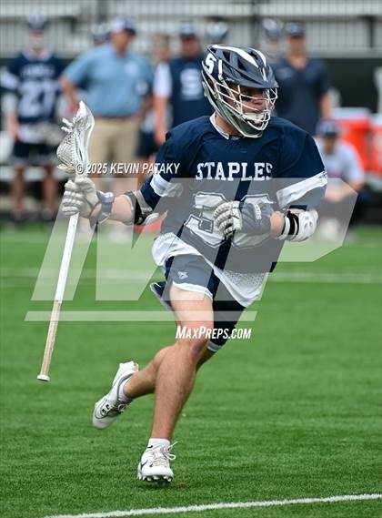 Thumbnail 2 in Staples vs. Ridgefield (CIAC Class LL Semifinal) photogallery.
